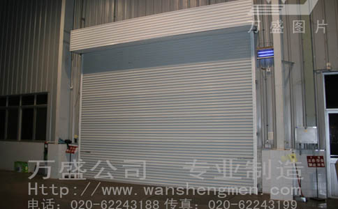 万盛无声快速卷帘门图片4