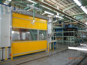 广州吉兴汽车配件有限公司快速卷门安装案例